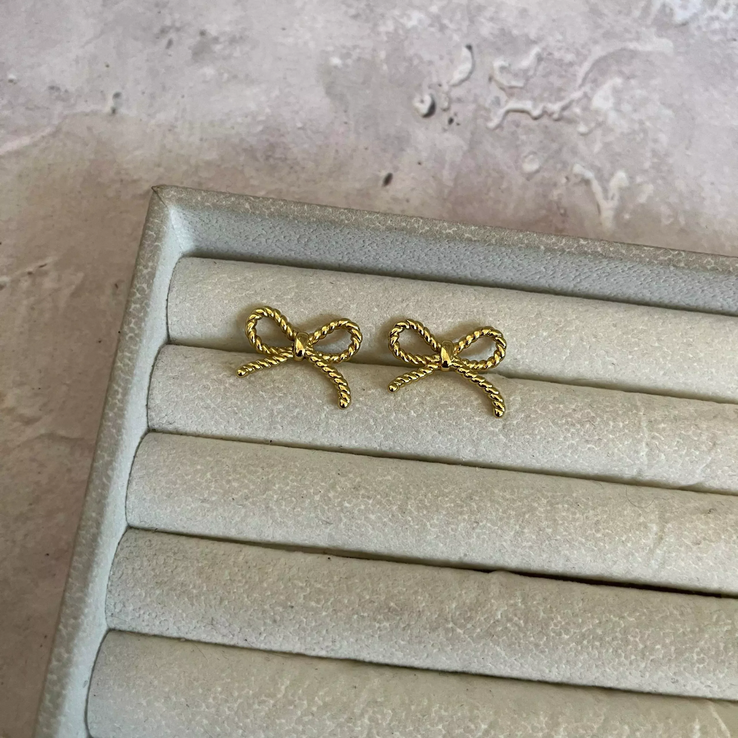 Bow Studded Earrings