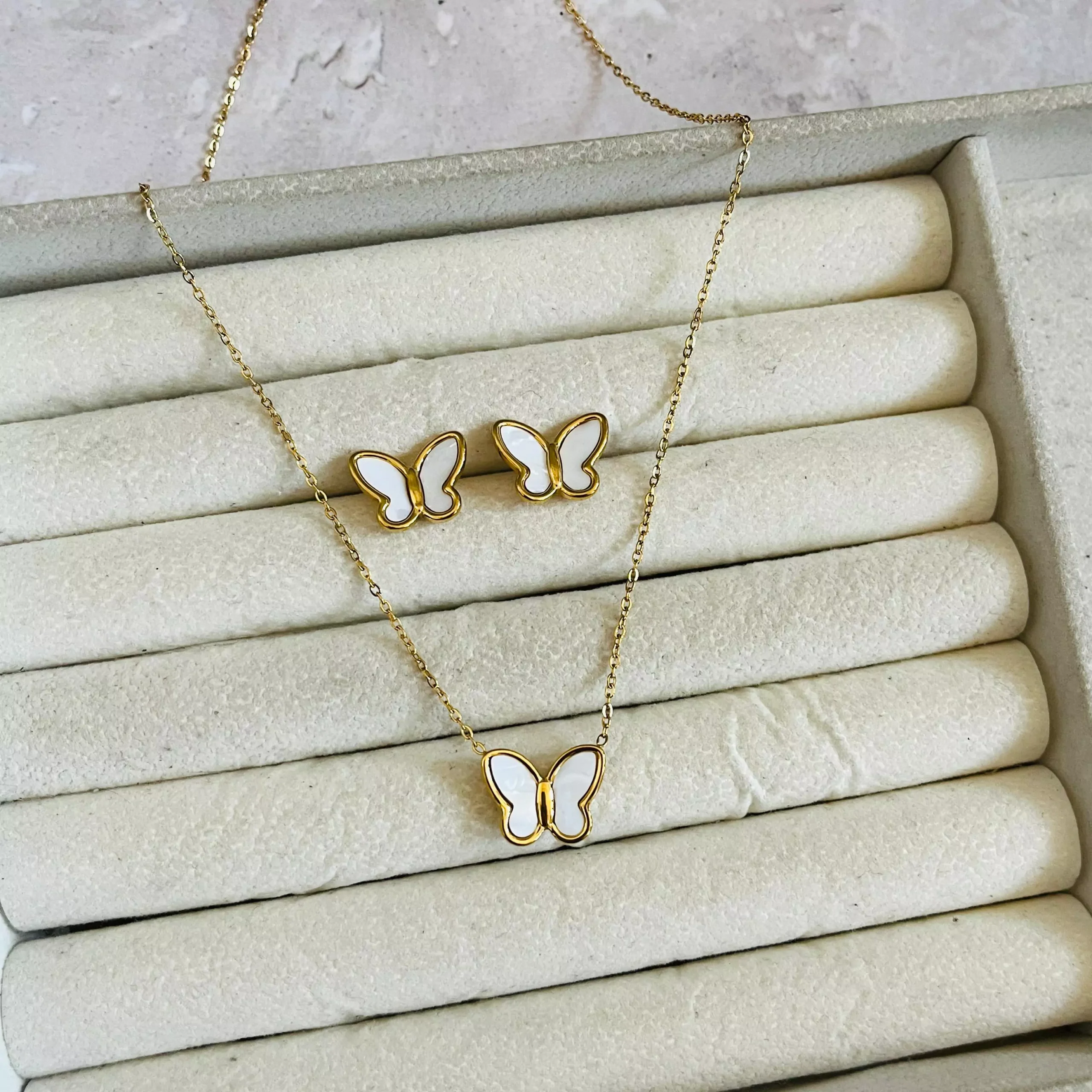 White Butterfly Necklace Earrings Set