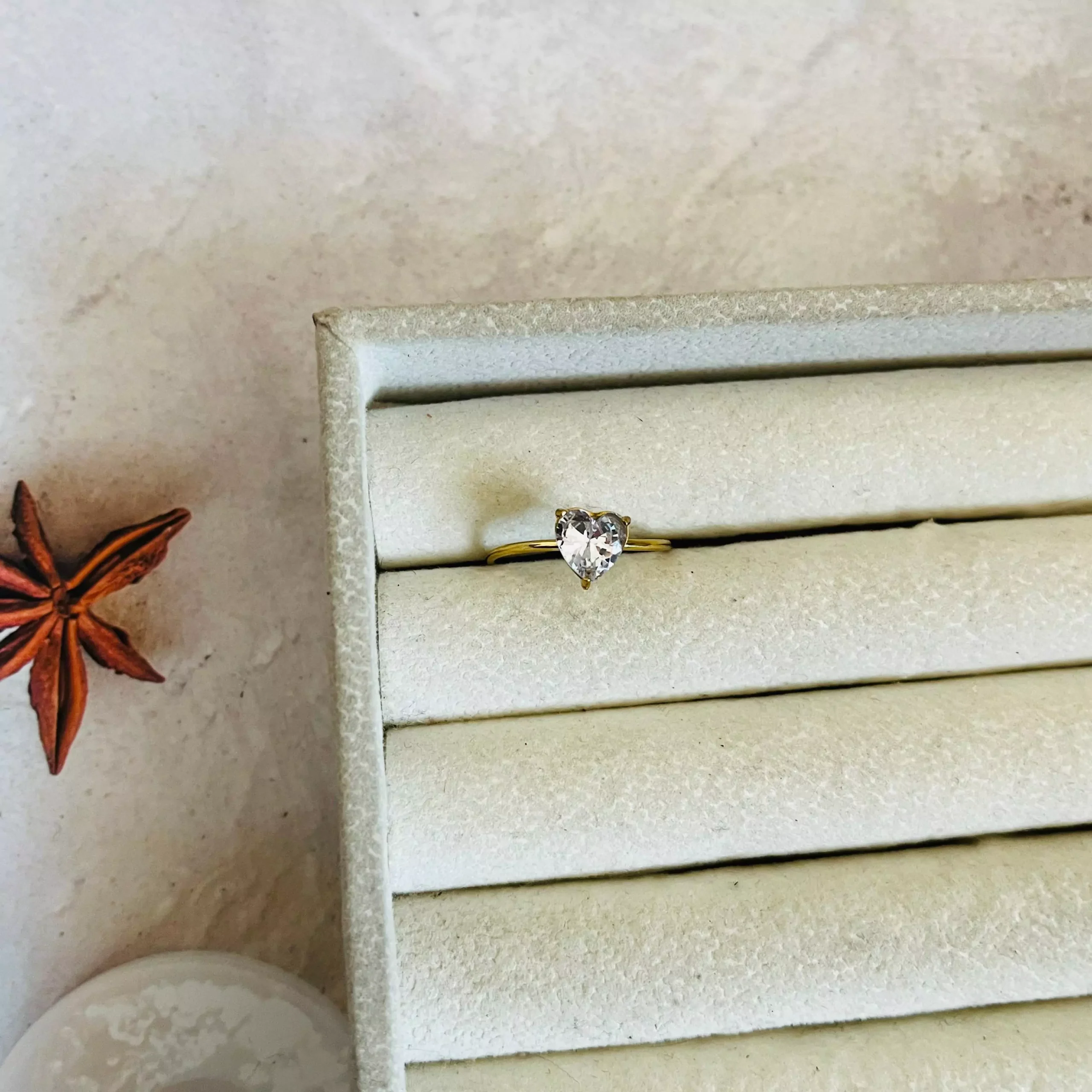 Mini Heart Ring- White