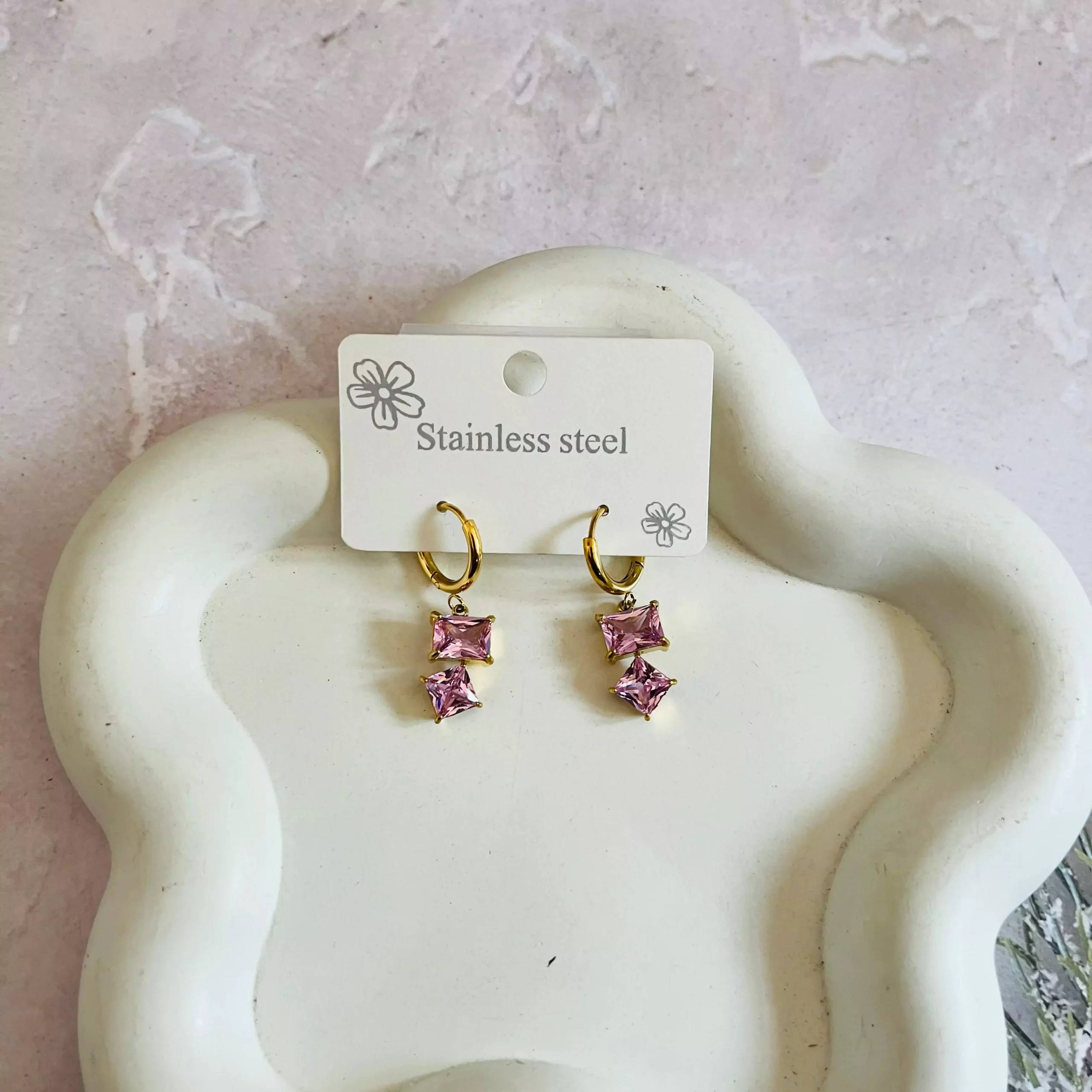 Spade Earrings - Pink 1